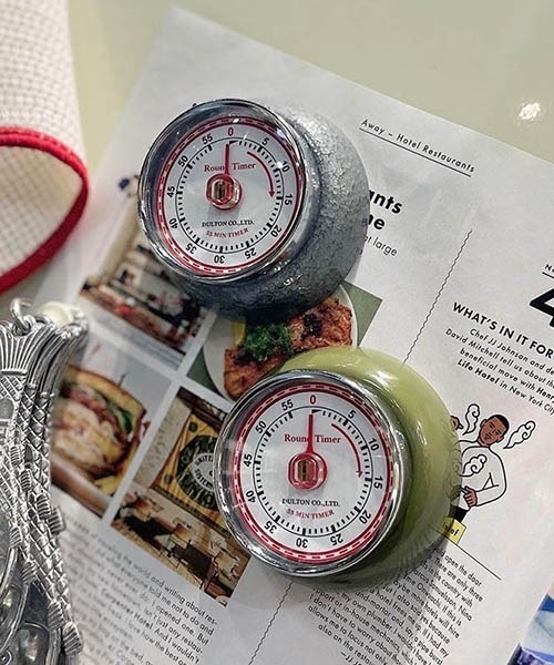 DULTON(ダルトン)の「KITCHEN TIMER WITH MAGNET/マグネット キッチン タイマー(キッチンツール・メンズ・ブラック/レッド/サックスブルー/イエロー/アイボリー/ミント/グレー/オリーブ/ブルーグリーン・FREE)」の3枚目の写真