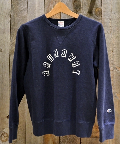 SHIPS(シップス)の「Champion: 【SHIPS AUTHENTIC 別注】 チャンピオン プリント クルーネック スウェット 14SS■(スウェット・メンズ・アイボリー/ヘザ-グレー/ブルー/ネイビー・SMALL/MEDIUM/LARGE)」の3枚目の写真