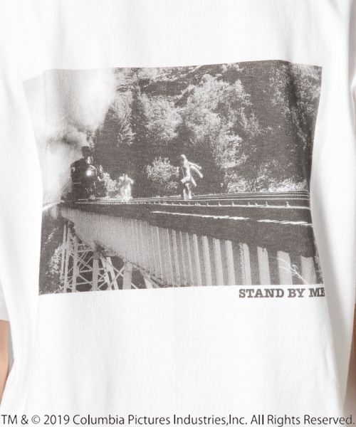 LOWRYS FARM(ローリーズファーム)の「CINEMA TEE 833253(Tシャツ/カットソー・レディース・オフホワイト/ホワイト系その他/ブラック・FREE)」の7枚目の写真