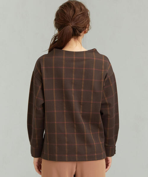 green label relaxing(グリーンレーベルリラクシング)の「FFC チェック ジャカード ボートネック カットソー(Tシャツ/カットソー・レディース・ベージュ/ブラウン・FREE)」の8枚目の写真