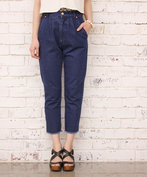 Kastane（カスタネ）の「【Kastane】裁ちきりデニムパンツ（その他パンツ・レディース・ホワイト/ブルー・MEDIUM/SMALL）」の7枚目の写真