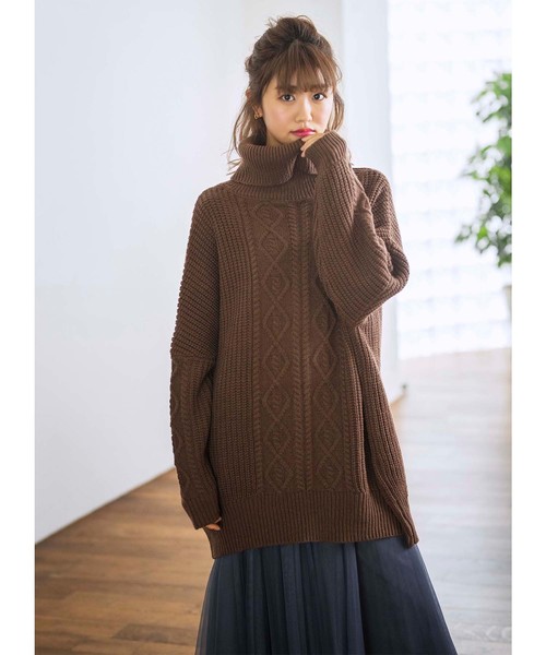 GeeRA(ジーラ)の「ケーブル柄オフタートルチュニックニット(ニット/セーター・レディース・モカ/チャコール・MEDIUM/LARGE/X-LARGE)」の12枚目の写真