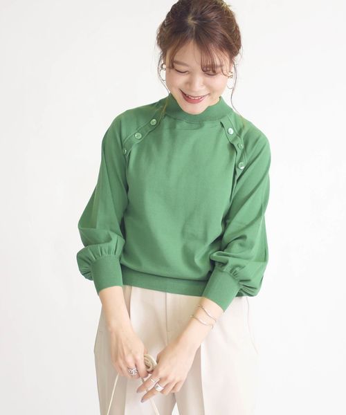 SHIPS（シップス）の「ハイネックボタンニットプルオーバー（ニット/セーター・レディース・ナチュラル/ダークグレー/グリーン・ONE SIZE）」の12枚目の写真