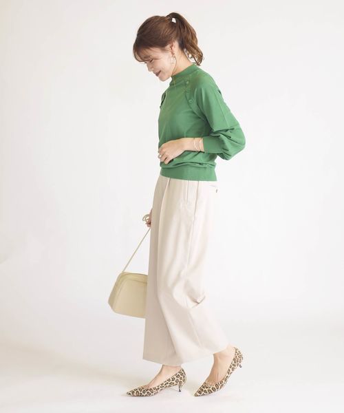 SHIPS（シップス）の「ハイネックボタンニットプルオーバー（ニット/セーター・レディース・ナチュラル/ダークグレー/グリーン・ONE SIZE）」の17枚目の写真