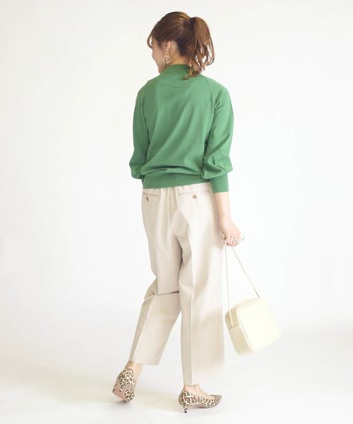 SHIPS（シップス）の「ハイネックボタンニットプルオーバー（ニット/セーター・レディース・ナチュラル/ダークグレー/グリーン・ONE SIZE）」の18枚目の写真