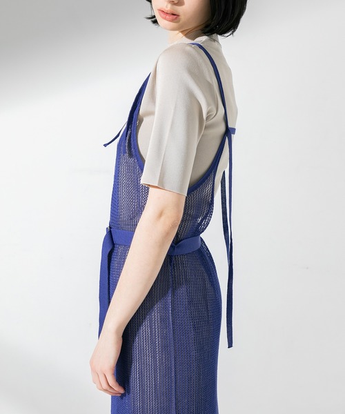 UNITED TOKYO（ユナイテッドトウキョウ）の「バックオープン キャミワンピース（ワンピース・レディース・ゴールド/ブルー・0）」の11枚目の写真