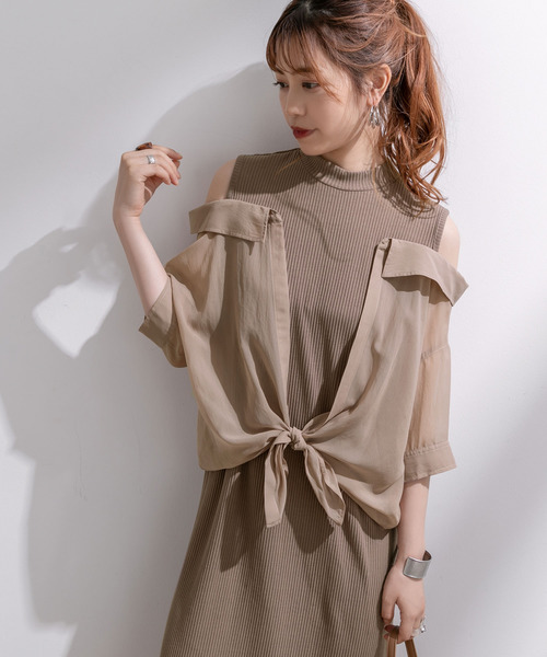 Newlyme(ニューリーミー)の「シアーシャツドッキングリブワンピース(ワンピース・レディース・ブラック/ベージュ系その他/グレイッシュベージュ・MEDIUM/LARGE)」の7枚目の写真