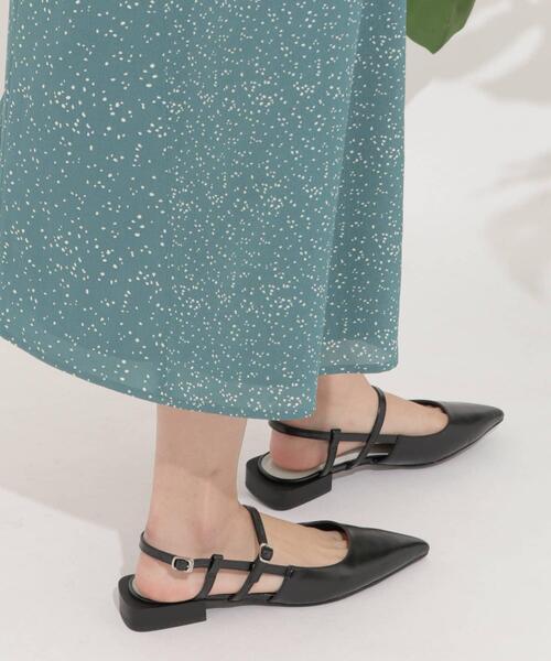 SENSE OF PLACE by URBAN RESEARCH（センスオブプレイスバイアーバンリサーチ）の「ポインテッドトウストラップミュール（その他シューズ・レディース・ブラック/ライトベージュ・MEDIUM/LARGE）」の12枚目の写真