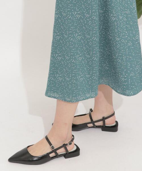 SENSE OF PLACE by URBAN RESEARCH（センスオブプレイスバイアーバンリサーチ）の「ポインテッドトウストラップミュール（その他シューズ・レディース・ブラック/ライトベージュ・MEDIUM/LARGE）」の11枚目の写真