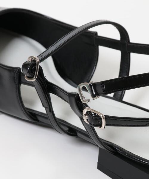 SENSE OF PLACE by URBAN RESEARCH（センスオブプレイスバイアーバンリサーチ）の「ポインテッドトウストラップミュール（その他シューズ・レディース・ブラック/ライトベージュ・MEDIUM/LARGE）」の6枚目の写真