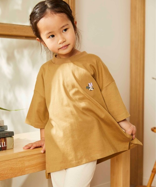 &yam(アンドヤム)の「ミッキー刺繍T(Tシャツ/カットソー・キッズ・ホワイト/キャメル/ピンク/カーキ/ブラック/チャコールグレー・90/100/110/120/130/140/150)」の13枚目の写真