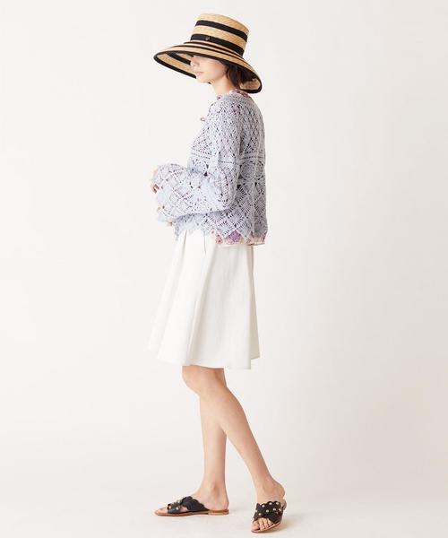 GRACE CONTINENTAL(グレースコンチネンタル)の「フレアハーフパンツ(その他パンツ・レディース・ベージュ/ホワイト・38/36)」の4枚目の写真
