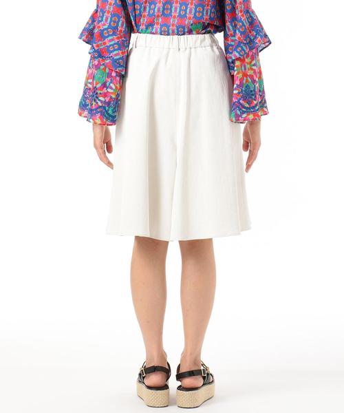 GRACE CONTINENTAL(グレースコンチネンタル)の「フレアハーフパンツ(その他パンツ・レディース・ベージュ/ホワイト・38/36)」の12枚目の写真