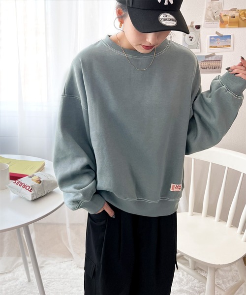 Java(ジャバ)の「《JaVa ジャバコラボ》配色ステッチクロップド丈スウェットプルオーバー(スウェット・レディース・ブラック/モカ/アイボリー/グレイッシュベージュ/ブルー系その他・MEDIUM/LARGE/X-LARGE/SMALL)」の8枚目の写真