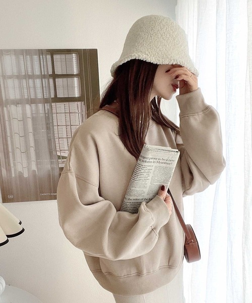 Java(ジャバ)の「《JaVa ジャバコラボ》配色ステッチクロップド丈スウェットプルオーバー(スウェット・レディース・ブラック/モカ/アイボリー/グレイッシュベージュ/ブルー系その他・MEDIUM/LARGE/X-LARGE/SMALL)」の21枚目の写真