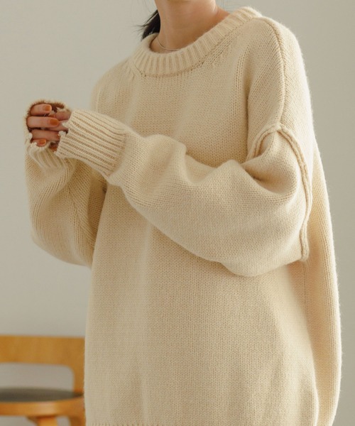 ADAM ET ROPE'（アダムエロペ）の「【ZOZO限定】フリンジBIGニットプルオーバー（ニット/セーター・レディース・ブラック/ライトグリーン/キナリ・FREE）」の16枚目の写真