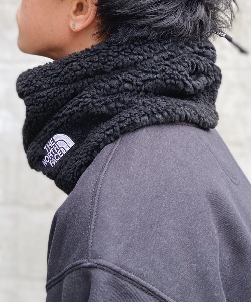 THE NORTH FACE（ザノースフェイス）の「【THE NORTHFACE (ザ・ノース・フェイス)】 ボアフリース ネックウォーマー FLEECE NECK WARMER（ネックウォーマー/スヌード・メンズ・ブラック/ダークベージュ/キャメル・FREE）」の6枚目の写真
