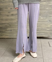 裾センタースリット入りセミフレアリブパンツ