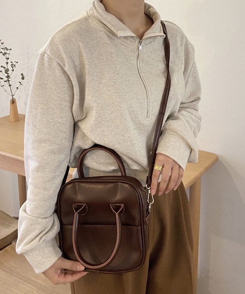 shopnikoniko（ショップニコニコ）の「2way スクエアボストンショルダーバッグ（ショルダーバッグ・レディース・ブラック/ワイン/ホワイト/ピンクゴールド/ブラック系その他/ベージュ・フリー）」の10枚目の写真