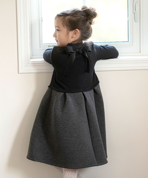 Catherine Cottage（キャサリンコテージ）の「リボンカットソーワンピース（ワンピース・キッズ・ブラック×グレー/ブラック×ブラック/グレー/グレー系・110/120/130/140/150）」の9枚目の写真