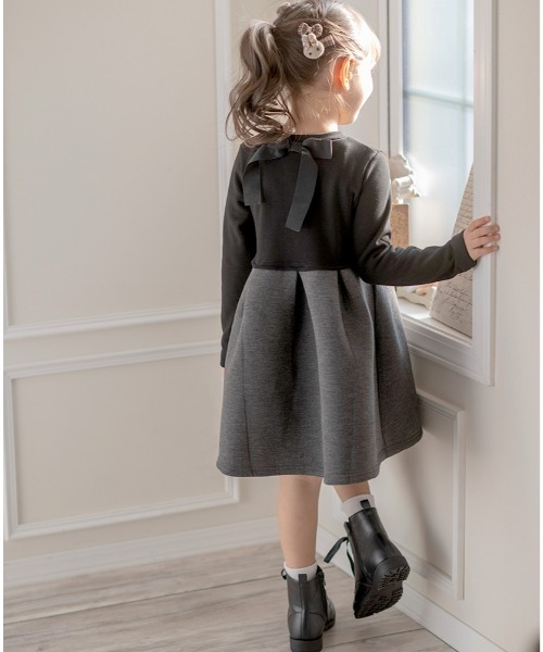 Catherine Cottage（キャサリンコテージ）の「リボンカットソーワンピース（ワンピース・キッズ・ブラック×グレー/ブラック×ブラック/グレー/グレー系・110/120/130/140/150）」の18枚目の写真