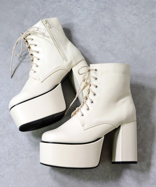 LOVEHUNTER(ラブハンター)の「LOVEHUNTER / 10.5cm厚底 スクエアトゥ レースアップブーツ(1542)(ブーツ・レディース・ブラック/ダークブラウン/アイボリー/ブラック系その他/シルバー・S/M/L/LL/SS/3L)」の12枚目の写真