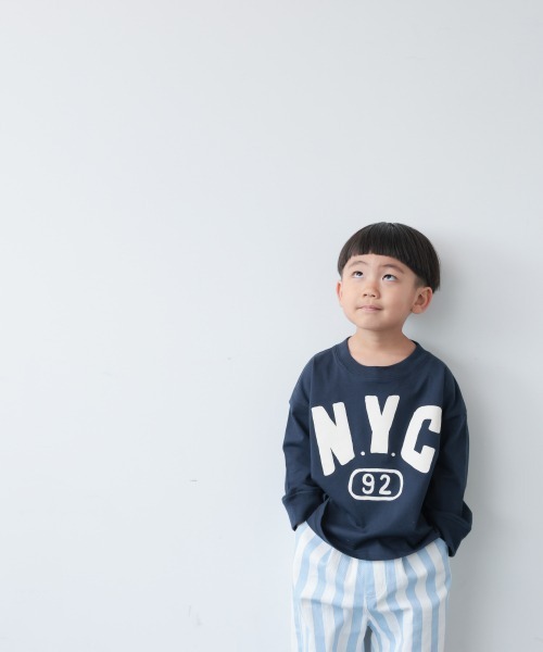 LOWRYS FARM(ローリーズファーム)の「NYCフロントプリントロンT 936610(Tシャツ/カットソー・キッズ・ホワイト/ネイビー・34/32/35/33/31)」の1枚目の写真