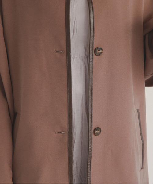 feepur（フェピュール）の「パイピングコート（ノーカラーコート・レディース・ベージュ/モカ/ピンクベージュ・MEDIUM）」の11枚目の写真