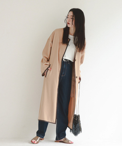 feepur（フェピュール）の「パイピングコート（ノーカラーコート・レディース・ベージュ/モカ/ピンクベージュ・MEDIUM）」の22枚目の写真