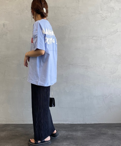 Manhattan Portage（マンハッタンポーテージ）の「[MANHATTAN PORTAGE/マンハッタンポーテージ] 別注 バックプリントTシャツ（Tシャツ/カットソー・レディース・アイボリー/グレー/ラベンダー・XL/L/S/M）」の9枚目の写真