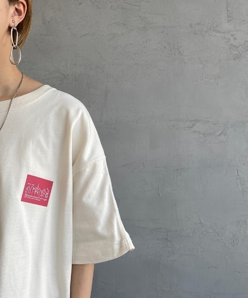 Manhattan Portage（マンハッタンポーテージ）の「[MANHATTAN PORTAGE/マンハッタンポーテージ] 別注 バックプリントTシャツ（Tシャツ/カットソー・レディース・アイボリー/グレー/ラベンダー・XL/L/S/M）」の20枚目の写真