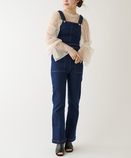 Chico（チコ）の「ストレッチデニムサロペット（サロペット/オーバーオール・レディース・ネイビー/ブルー・SMALL/MEDIUM）」の17枚目の写真