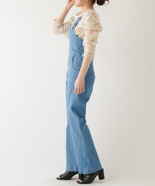 Chico（チコ）の「ストレッチデニムサロペット（サロペット/オーバーオール・レディース・ネイビー/ブルー・SMALL/MEDIUM）」の20枚目の写真