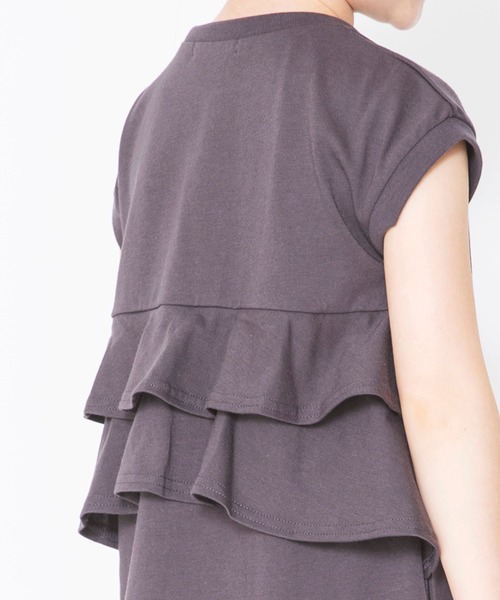 BRANSHES(ブランシェス)の「うしろ2段フリル半袖ワンピース(ワンピース・キッズ・ピンクベージュ/チャコールグレー・150cm/110cm/100cm/140cm/90cm/80cm/120cm/130cm)」の13枚目の写真