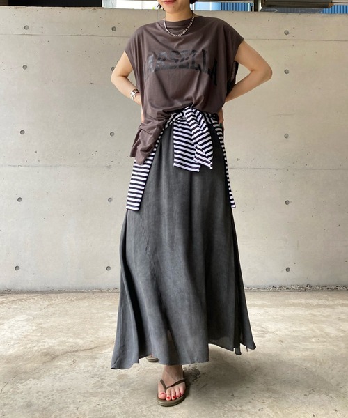 DouDou(ドゥドゥ)の「ムラ染め切替スカート(スカート・レディース・チャコールグレー/グリーン/アイボリー・FREE)」の13枚目の写真