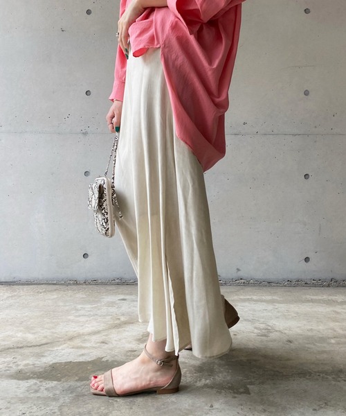 DouDou(ドゥドゥ)の「ムラ染め切替スカート(スカート・レディース・チャコールグレー/グリーン/アイボリー・FREE)」の9枚目の写真