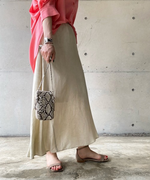 DouDou(ドゥドゥ)の「ムラ染め切替スカート(スカート・レディース・チャコールグレー/グリーン/アイボリー・FREE)」の11枚目の写真