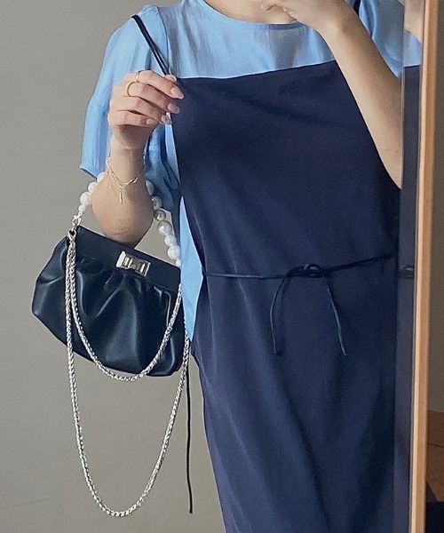 yuue' ( wear )（ユーイ）の「2way パールチェーンショルダーハンドバッグ（ハンドバッグ・レディース・ホワイト/ブラック・FREE）」の3枚目の写真