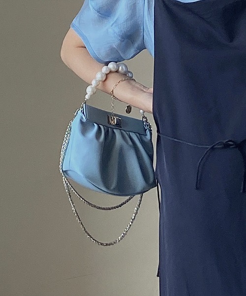 yuue' ( wear )（ユーイ）の「2way パールチェーンショルダーハンドバッグ（ハンドバッグ・レディース・ホワイト/ブラック・FREE）」の8枚目の写真