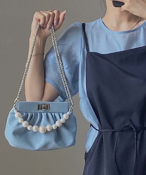 yuue' ( wear )（ユーイ）の「2way パールチェーンショルダーハンドバッグ（ハンドバッグ・レディース・ホワイト/ブラック・FREE）」の11枚目の写真