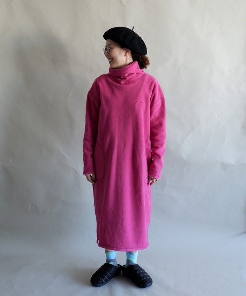 MANASTASH（マナスタッシュ）の「MANASTASH/マナスタッシュ　W's FLEECE DRESS　ウィメンズ　フリースドレス　ワンピース（ワンピース・レディース・ナチュラル/ブラック/ピンク/ミント・MEDIUM）」の4枚目の写真