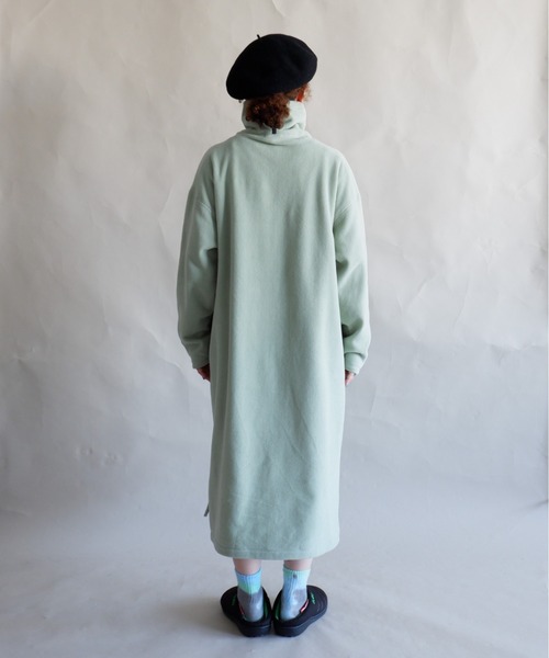 MANASTASH（マナスタッシュ）の「MANASTASH/マナスタッシュ　W's FLEECE DRESS　ウィメンズ　フリースドレス　ワンピース（ワンピース・レディース・ナチュラル/ブラック/ピンク/ミント・MEDIUM）」の6枚目の写真