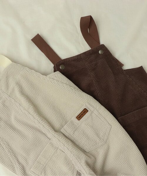 apres les cours（アプレレクール）の「/コーデュロイサロペット（サロペット/オーバーオール・キッズ・アイボリー/ブラウン・100/110/120/130）」の8枚目の写真
