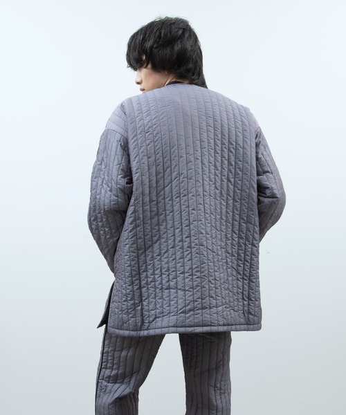 unlow（アンロー）の「シャンブレーキルティングジャケット（セットアップ対応）（ノーカラージャケット・メンズ・グレー/ブルー・L/M）」の7枚目の写真