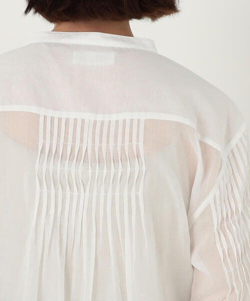 TOMORROWLAND (トゥモローランド)の「コットンローン ピンタックシャツ(シャツ/ブラウス・レディース・ホワイト/ブラック・36)」の3枚目の写真