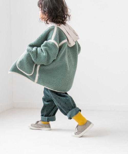 LOWRYS FARM（ローリーズファーム）の「ボアブルゾン　215181（ブルゾン・キッズ・アイボリー/ベージュ/グリーン/パープル・110cm/120cm/130cm）」の3枚目の写真