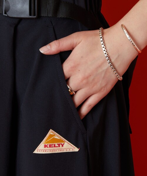 FREAK'S STORE（フリークスストア）の「▽【WEB限定】KELTY/ケルティ　別注ラップフレアスカート（スカート・レディース・ブラック/ベージュ/ネイビー/グリーン・ﾌﾘ-）」の14枚目の写真