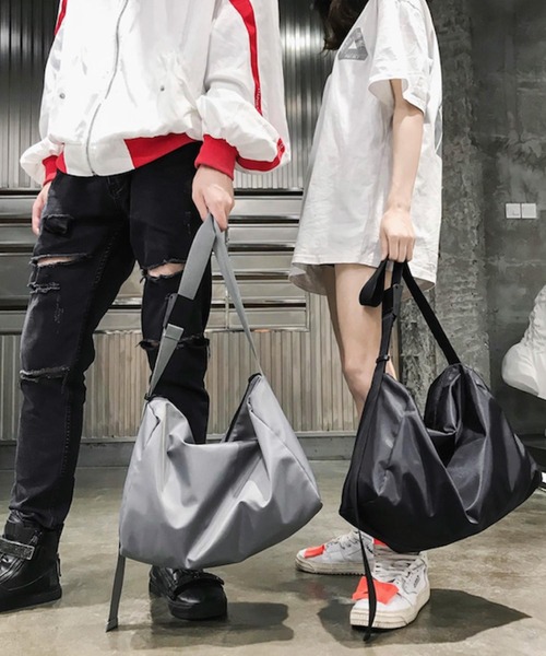 Anuenue（アヌエヌエ）の「大容量 ショルダーバッグ（ショルダーバッグ・レディース・ネイビー/ブラック/グレー・FREE）」の8枚目の写真