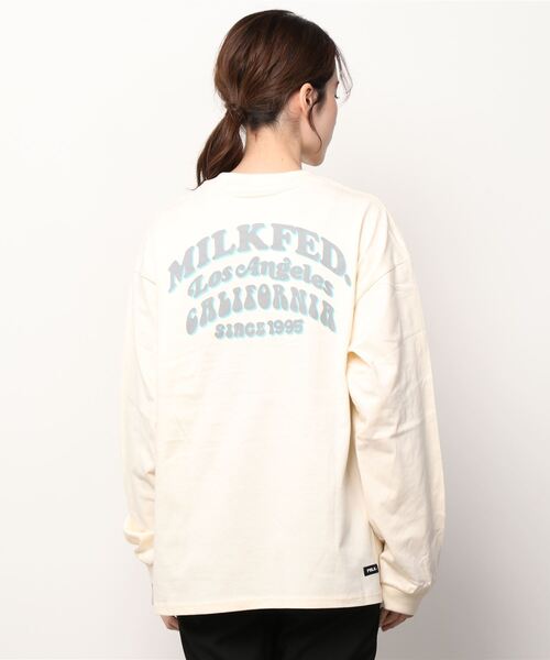 MILKFED.(ミルクフェド)の「LS TEE ARCH COOPER LOGO(Tシャツ/カットソー・レディース・ホワイト/ネイビー/ライトブルー/ブラック/オフホワイト・ONE SIZE)」の12枚目の写真