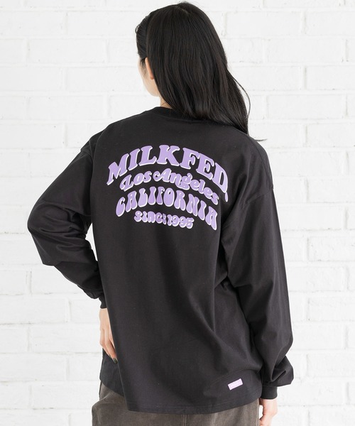 MILKFED.(ミルクフェド)の「LS TEE ARCH COOPER LOGO(Tシャツ/カットソー・レディース・ホワイト/ネイビー/ライトブルー/ブラック/オフホワイト・ONE SIZE)」の3枚目の写真